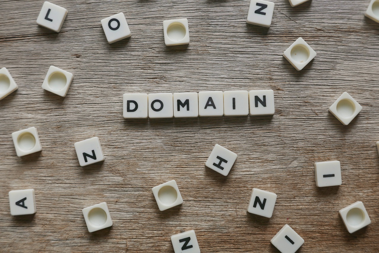 Alan Adı Domain Name